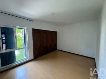 Apartamento T3 para Arrendamento em Quinta do Anjo