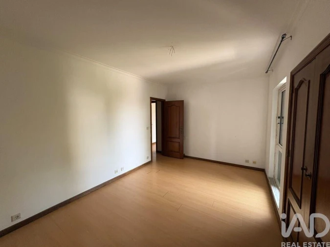 Apartamento T3 para Arrendamento em Quinta do Anjo Foto 6