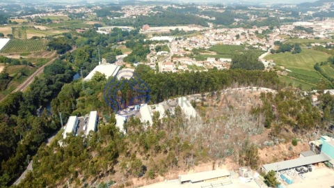 Terreno para Venda em Santo Tirso, Couto (Santa Cristina e São Miguel) e Burgães