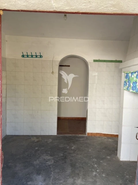 Moradia T2 para Venda em Capelins (Santo Antonio)