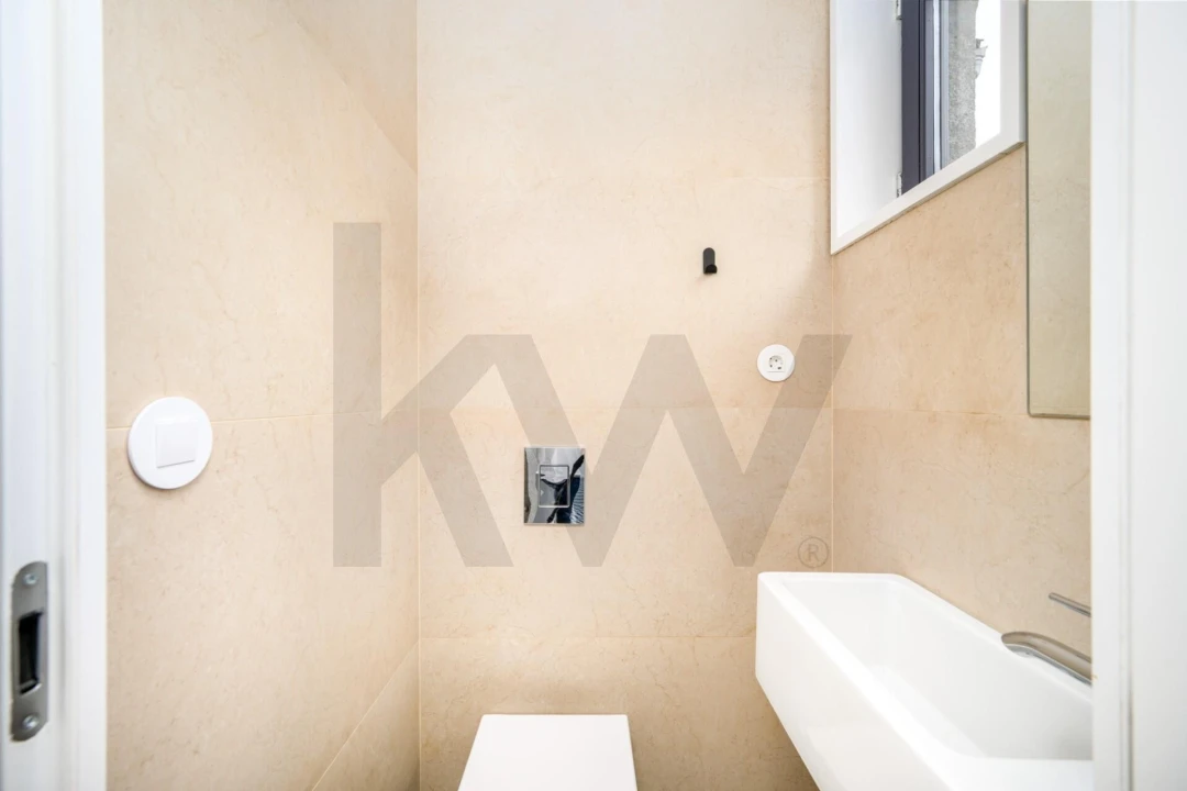 Apartamento T2 para Arrendamento em Cedofeita, Santo Ildefonso, Sé, Miragaia, São Nicolau e Vitória Foto 12