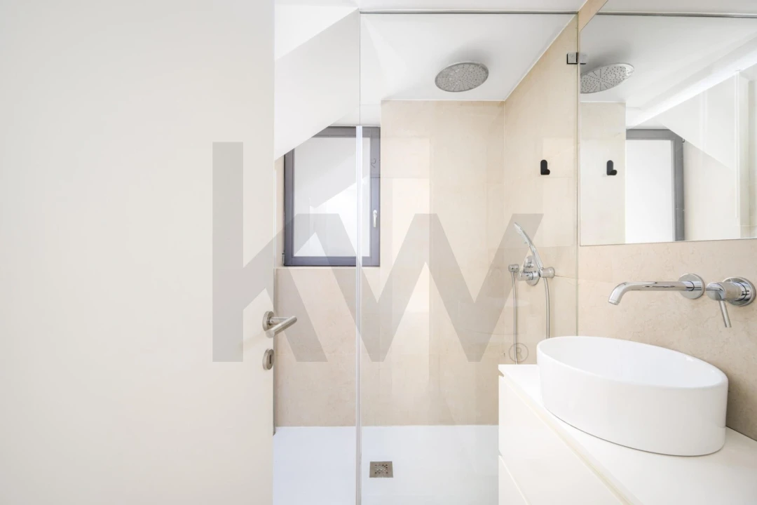 Apartamento T2 para Arrendamento em Cedofeita, Santo Ildefonso, Sé, Miragaia, São Nicolau e Vitória Foto 16