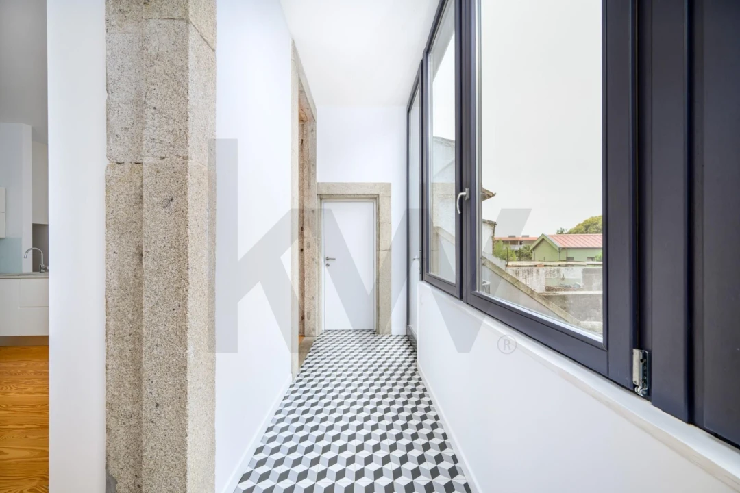 Apartamento T2 para Arrendamento em Cedofeita, Santo Ildefonso, Sé, Miragaia, São Nicolau e Vitória Foto 11