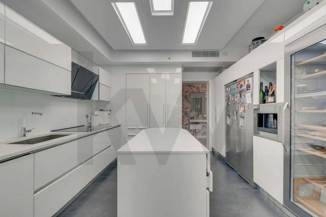 Apartamento T3 para Venda em Sacavém e Prior Velho Foto 32
