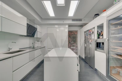 Apartamento T3 para Venda em Sacavém e Prior Velho