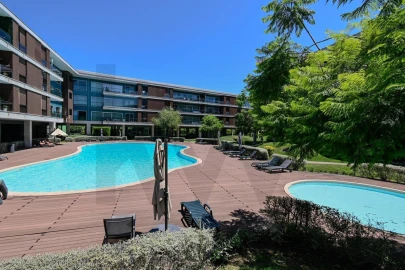 Apartamento T3 para Venda em Sacavém e Prior Velho