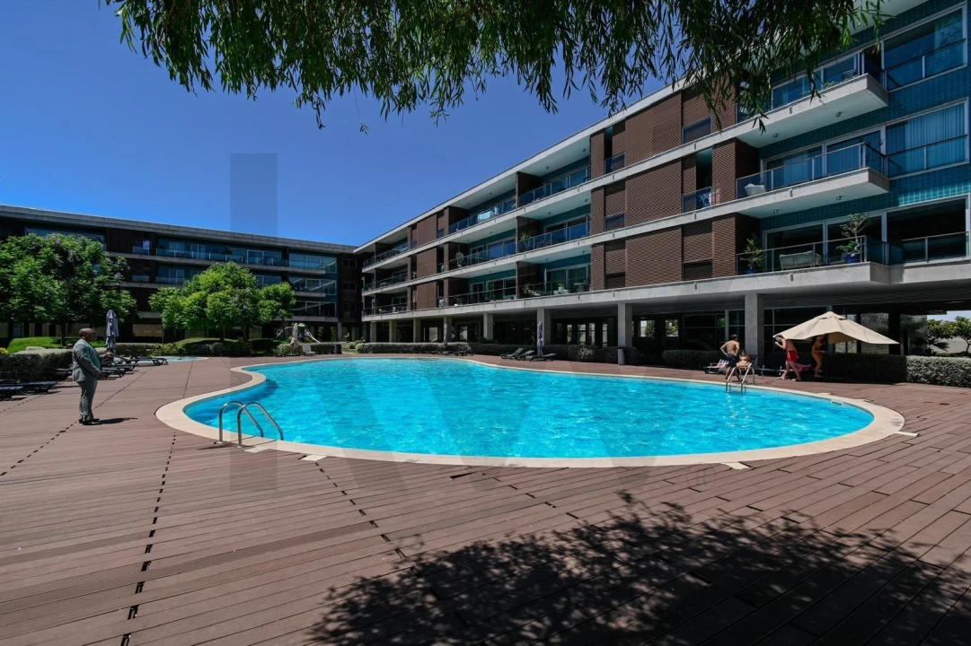 Apartamento T3 para Venda em Sacavém e Prior Velho Foto 1