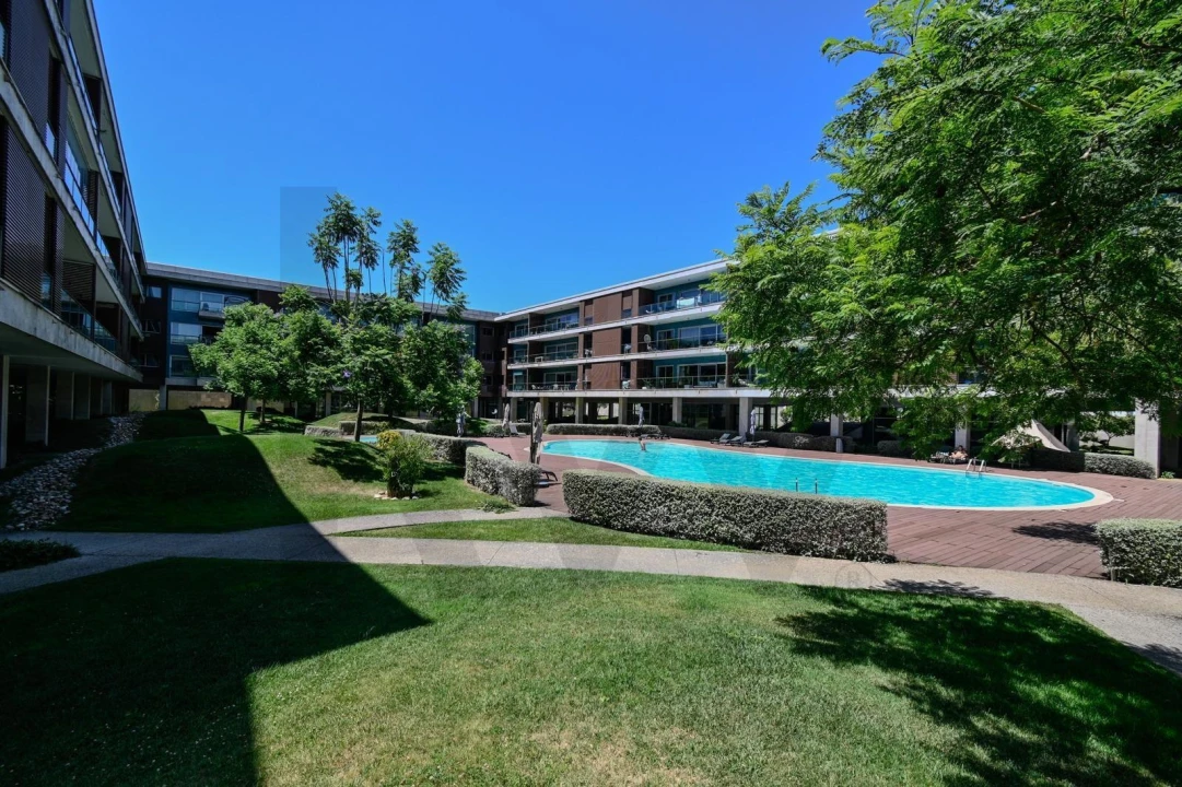 Apartamento T3 para Venda em Sacavém e Prior Velho Foto 44