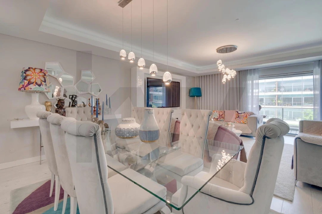 Apartamento T3 para Venda em Sacavém e Prior Velho Foto 8