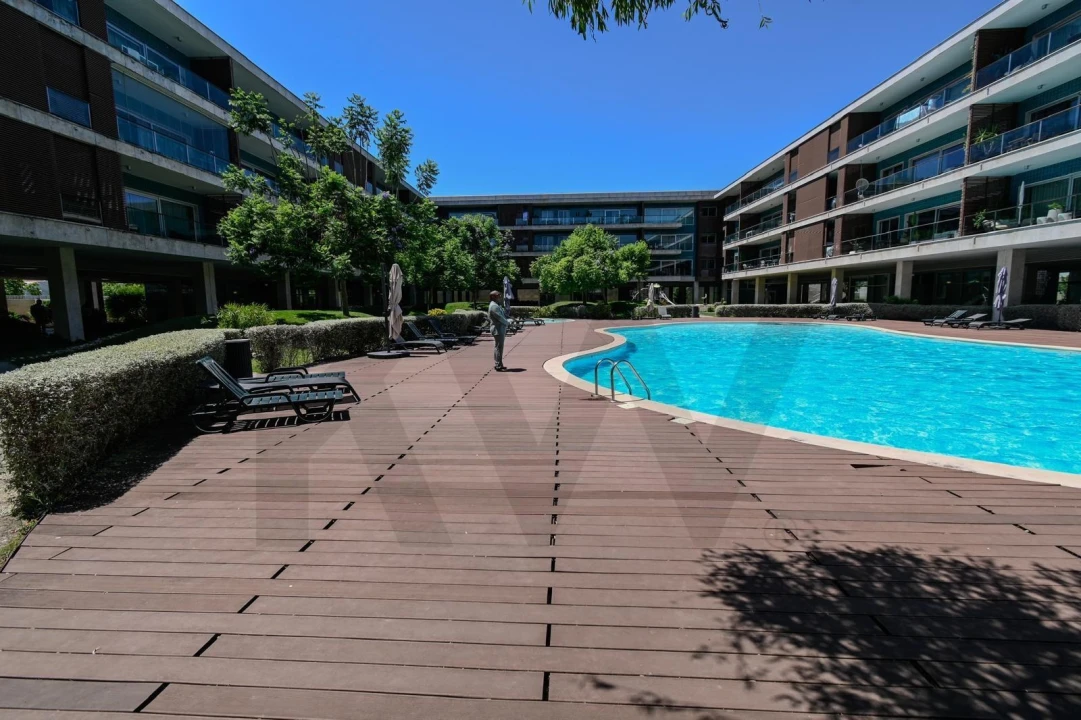 Apartamento T3 para Venda em Sacavém e Prior Velho Foto 50