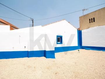 Moradia T1 para Venda em Lamas e Cercal