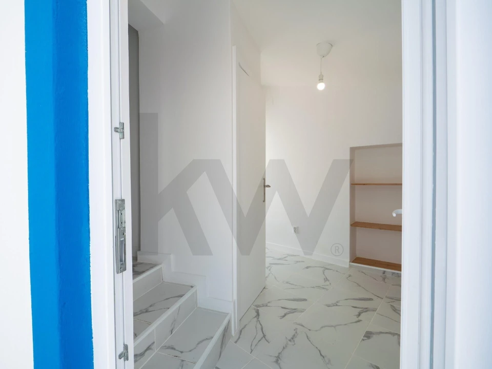 Moradia T1 para Venda em Lamas e Cercal Foto 7