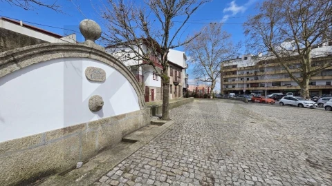 Apartamento T2 para Venda em Amarante (São Gonçalo), Madalena, Cepelos e Gatão