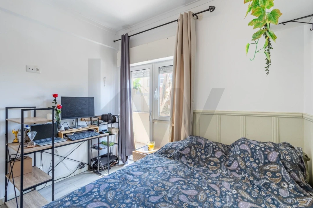 Apartamento T2 para Venda em Seixal, Arrentela e Aldeia de Paio Pires Foto 12