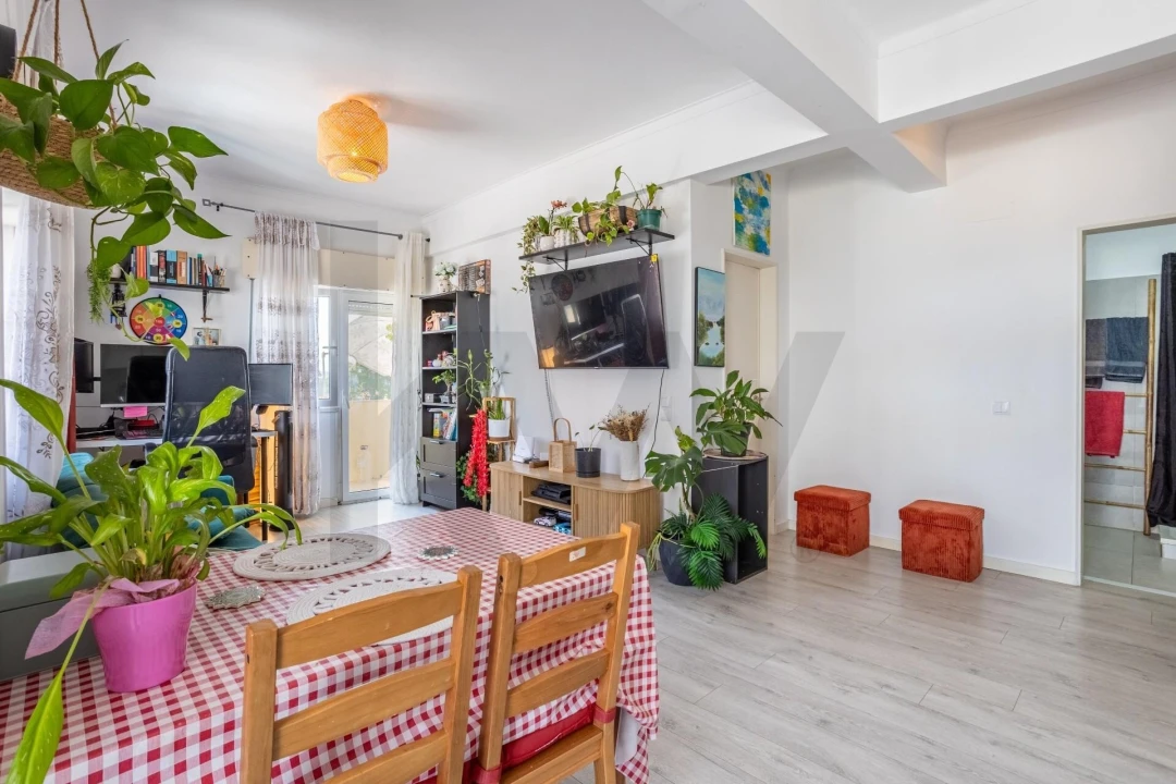 Apartamento T2 para Venda em Seixal, Arrentela e Aldeia de Paio Pires Foto 2