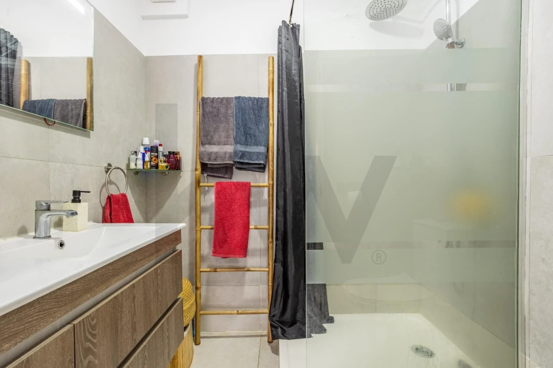 Apartamento T2 para Venda em Seixal, Arrentela e Aldeia de Paio Pires Foto 17