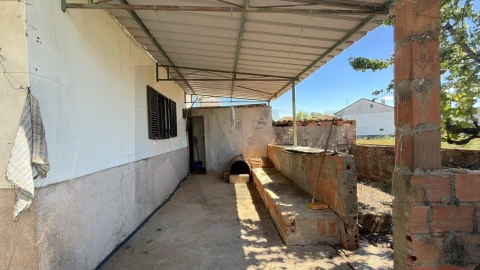 Moradia T3 para Venda em Enxames