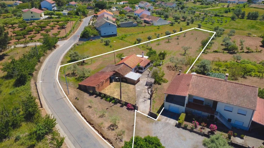 Moradia T3 para Venda em Enxames