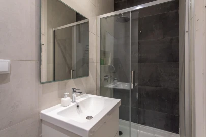 Apartamento T2 para Venda em Santa Maria Maior