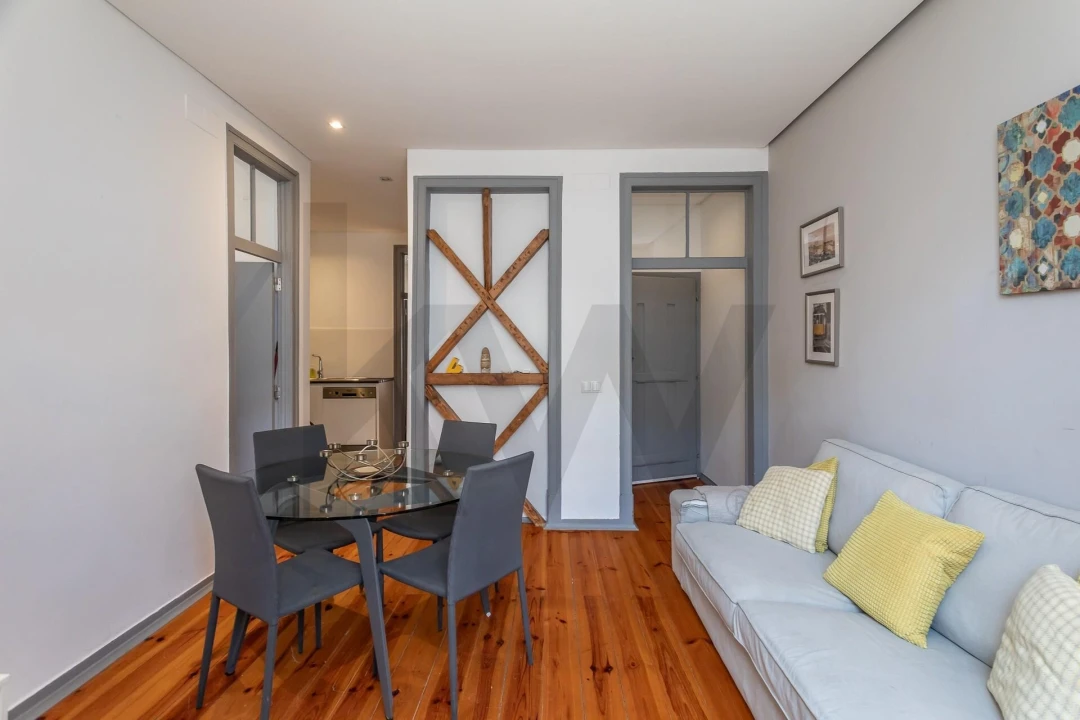 Apartamento T2 para Venda em Santa Maria Maior Foto 1