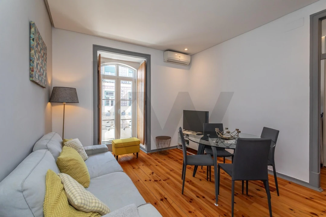 Apartamento T2 para Venda em Santa Maria Maior Foto 2