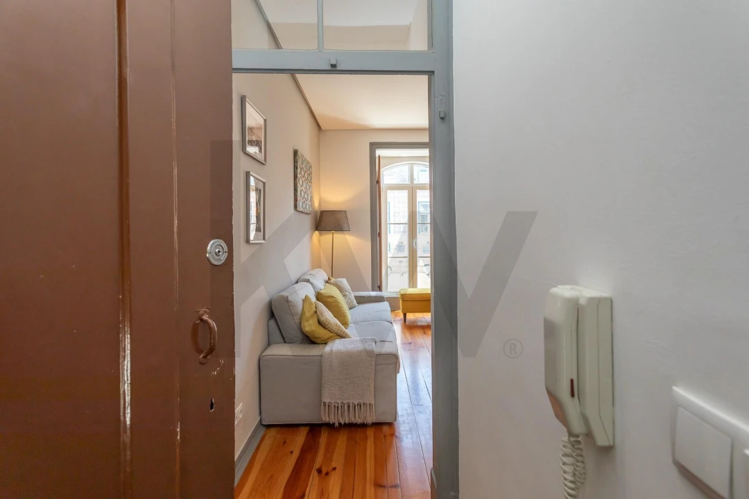 Apartamento T2 para Venda em Santa Maria Maior Foto 3