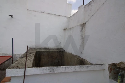 Moradia T5 para Venda em Casa Branca