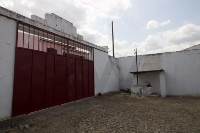Moradia T5 para Venda em Casa Branca