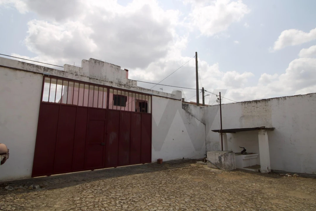 Moradia T5 para Venda em Casa Branca Foto 29