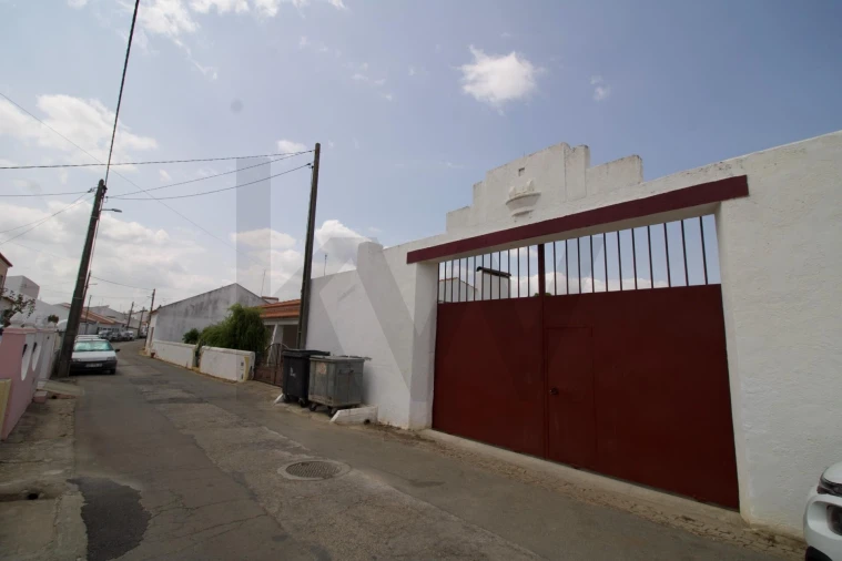 Moradia T5 para Venda em Casa Branca Foto 52