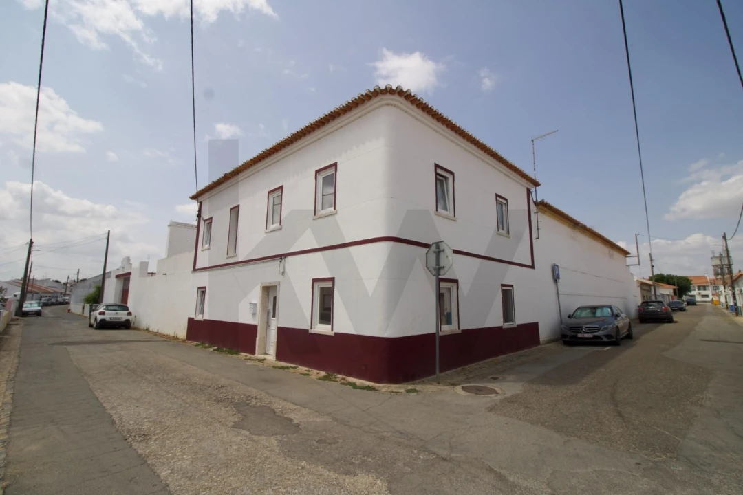 Moradia T5 para Venda em Casa Branca Foto 1