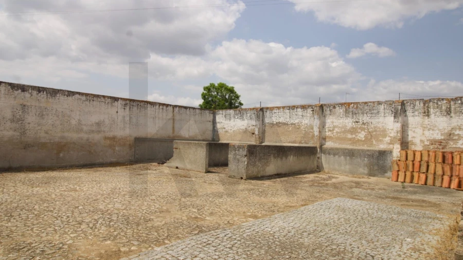 Moradia T5 para Venda em Casa Branca
