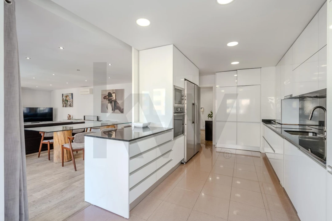 Apartamento T3 para Venda em Carnaxide e Queijas Foto 15