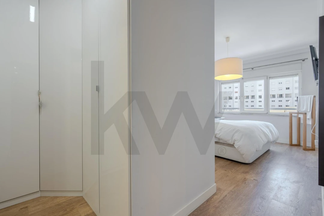 Apartamento T3 para Venda em Carnaxide e Queijas Foto 27