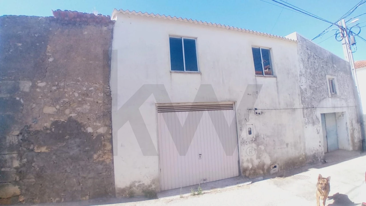 Moradia T2 para Venda em Samuel Foto 1