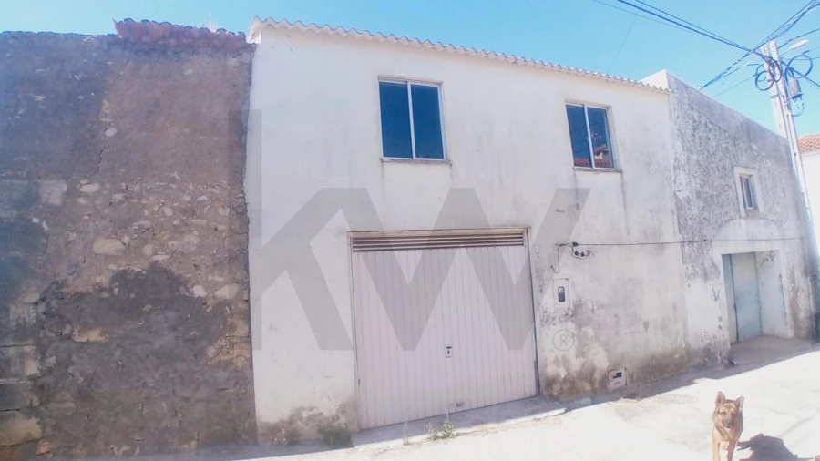 Moradia T2 para Venda em Samuel