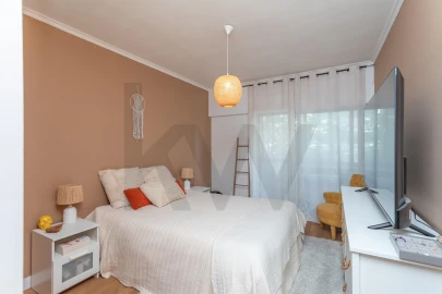 Apartamento T2 para Venda em Algueirão-Mem Martins