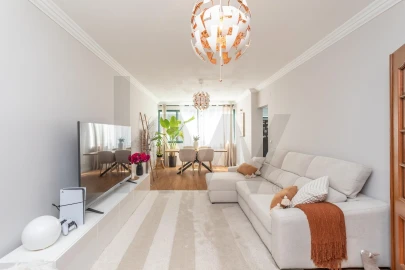 Apartamento T2 para Venda em Algueirão-Mem Martins