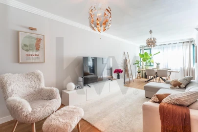 Apartamento T2 para Venda em Algueirão-Mem Martins