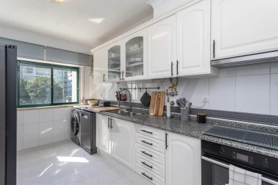 Apartamento T2 para Venda em Algueirão-Mem Martins