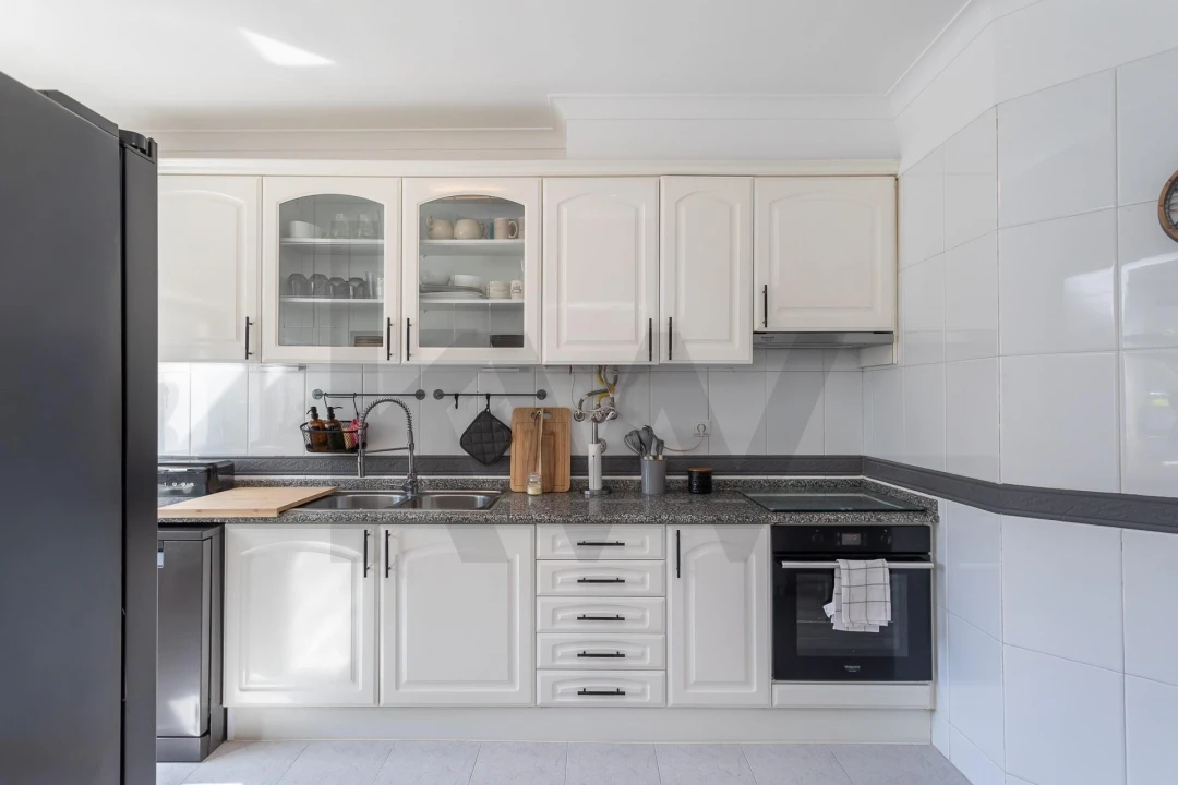 Apartamento T2 para Venda em Algueirão-Mem Martins Foto 7