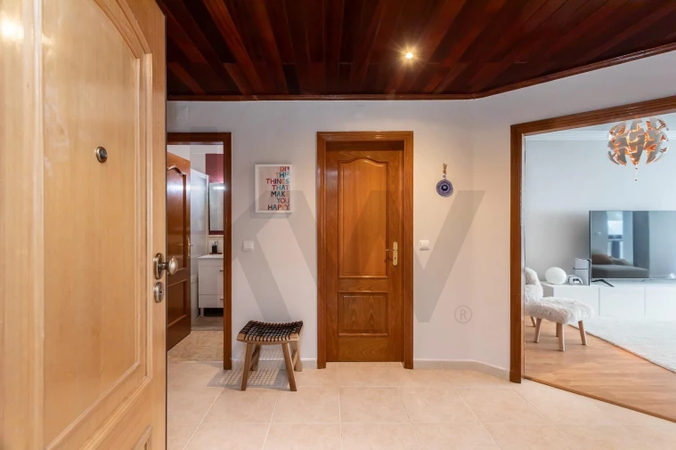 Apartamento T2 para Venda em Algueirão-Mem Martins Foto 17