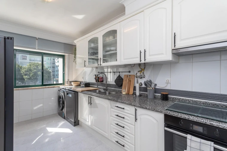 Apartamento T2 para Venda em Algueirão-Mem Martins Foto 5