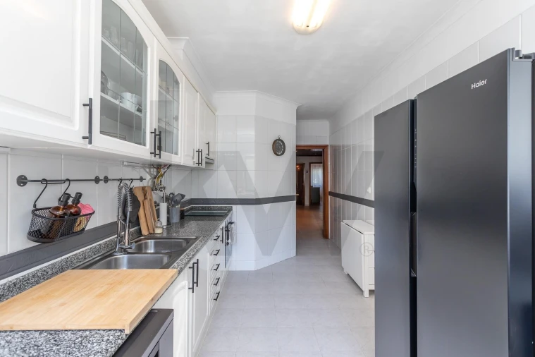 Apartamento T2 para Venda em Algueirão-Mem Martins Foto 8