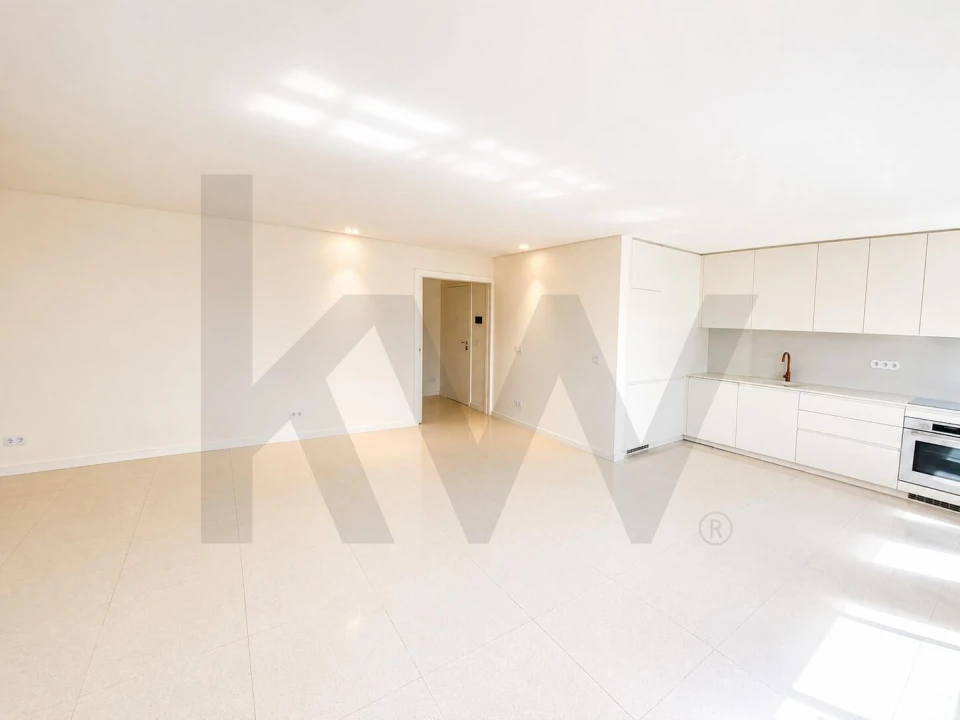 Apartamento T2 para Arrendamento em Beato Foto 4