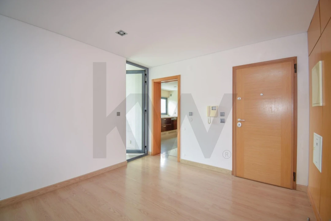 Apartamento T3 para Arrendamento em Amora Foto 8