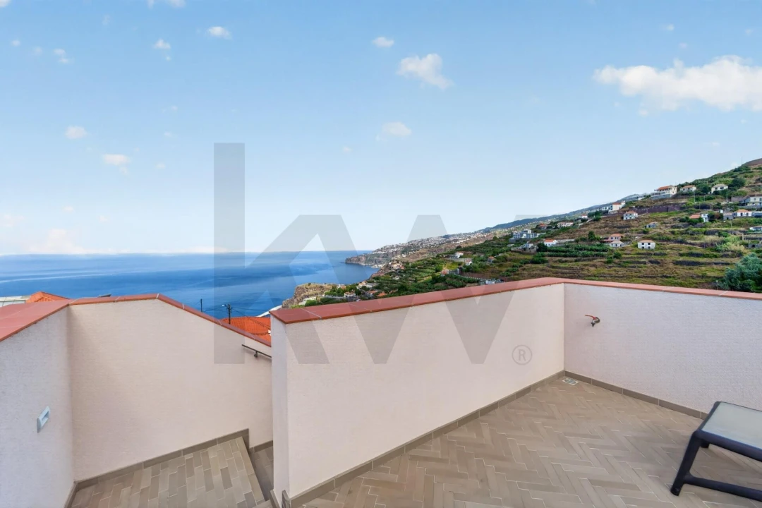 Moradia T3 para Venda em Ribeira Brava Foto 50