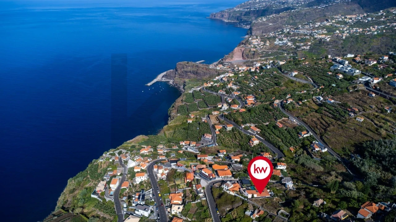 Moradia T3 para Venda em Ribeira Brava Foto 4