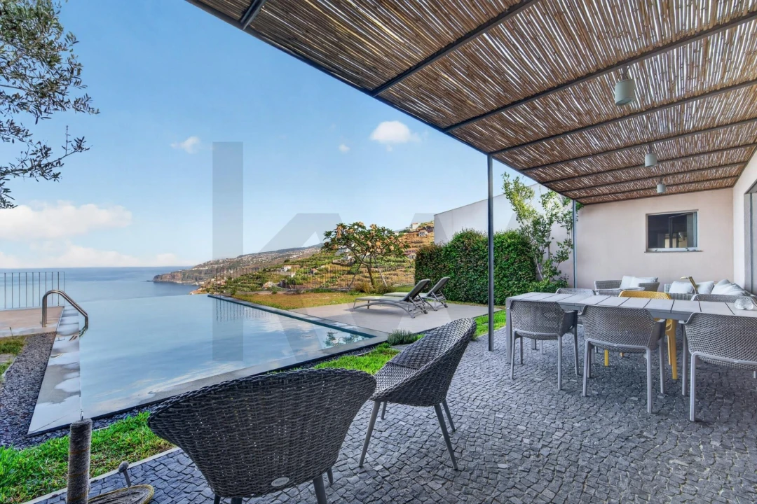Moradia T3 para Venda em Ribeira Brava Foto 13