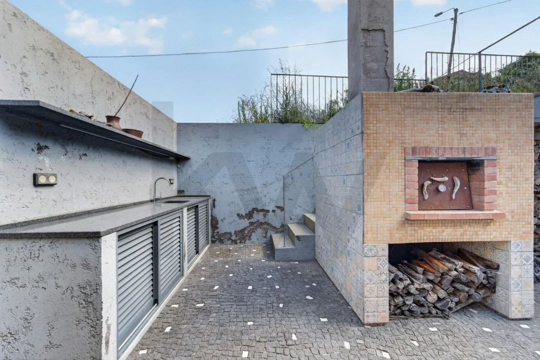 Moradia T3 para Venda em Ribeira Brava Foto 30